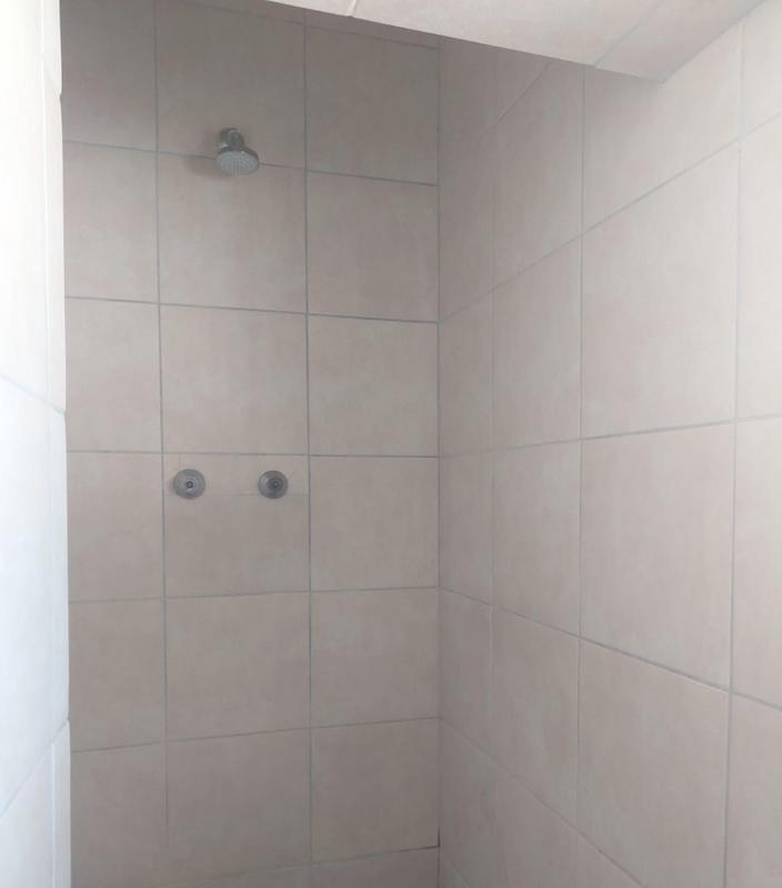 1 Bedroom Property for Sale in Kannoniers Park North West